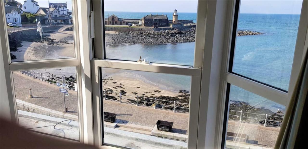 The Harbour House Sea Front Hotel Portpatrick Exterior photo