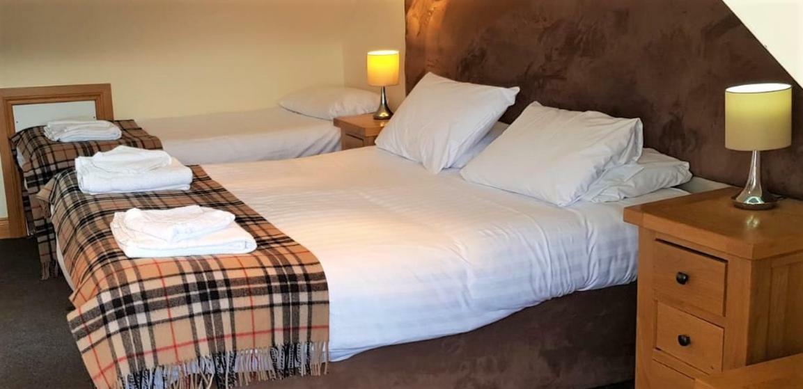 The Harbour House Sea Front Hotel Portpatrick Exterior photo