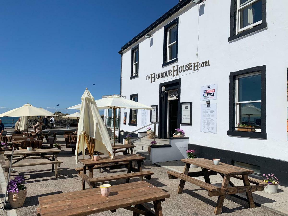 The Harbour House Sea Front Hotel Portpatrick Exterior photo