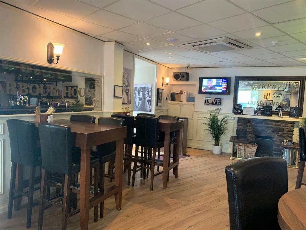 The Harbour House Sea Front Hotel Portpatrick Exterior photo